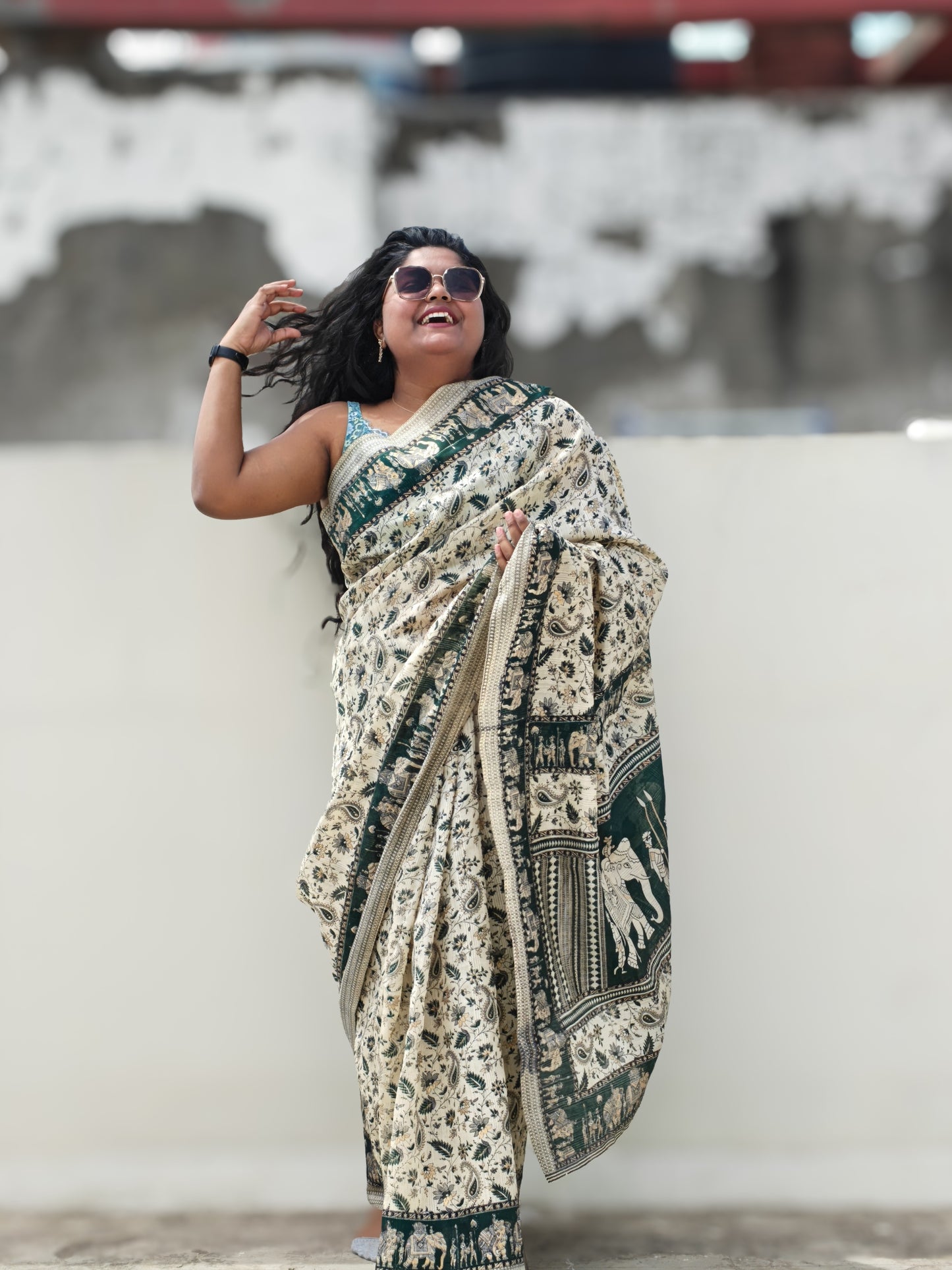 Handloom Tarini saree from Phulwari Bazaar with a white base, hand-block printed with traditional motifs for weddings and festivals| Phulwari Bazaar| White Saree