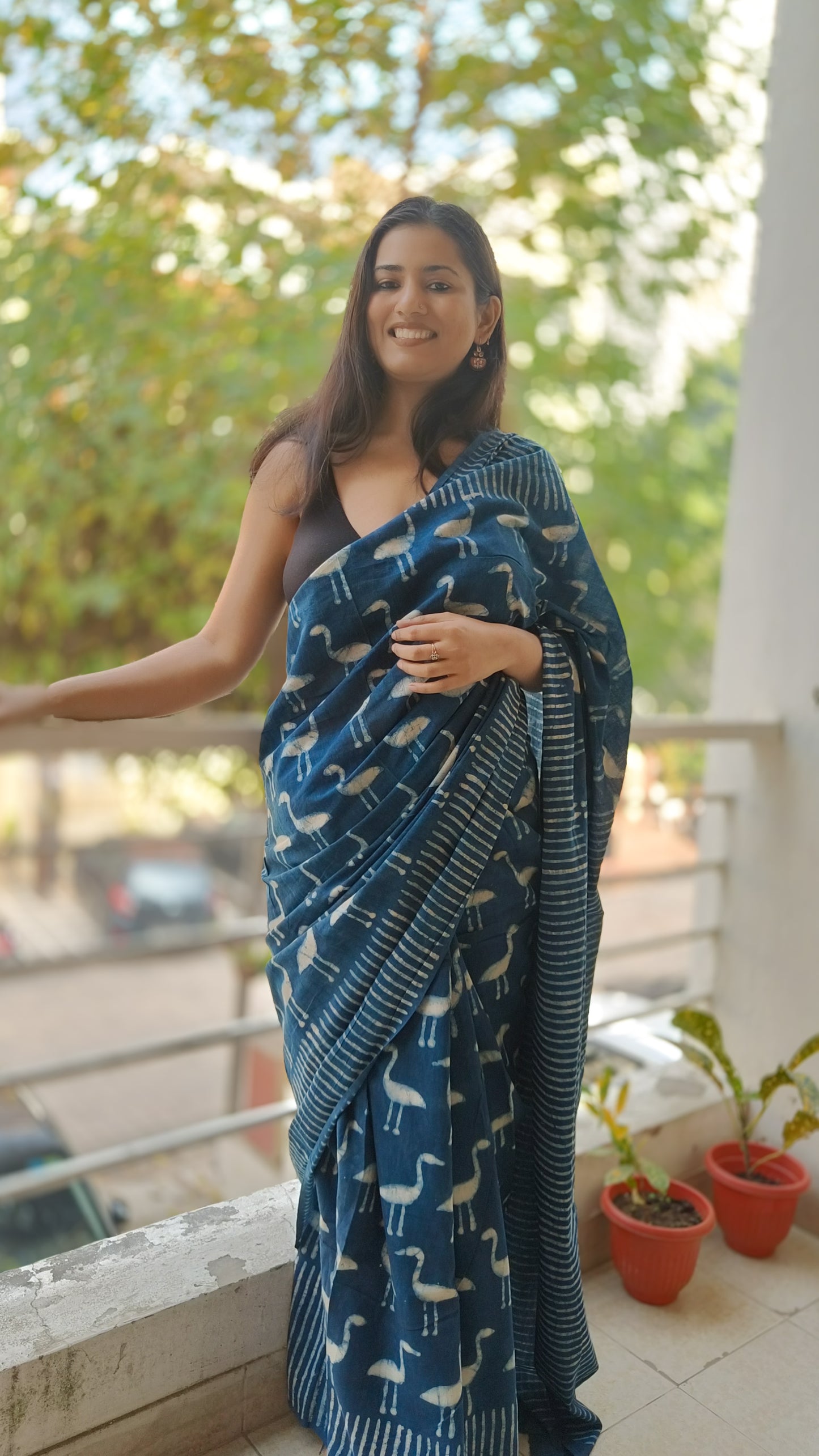 Lightweight handprinted Sangneri saree with a matching blouse piece, ideal for brunches and gatherings, Phulwari Bazaar
