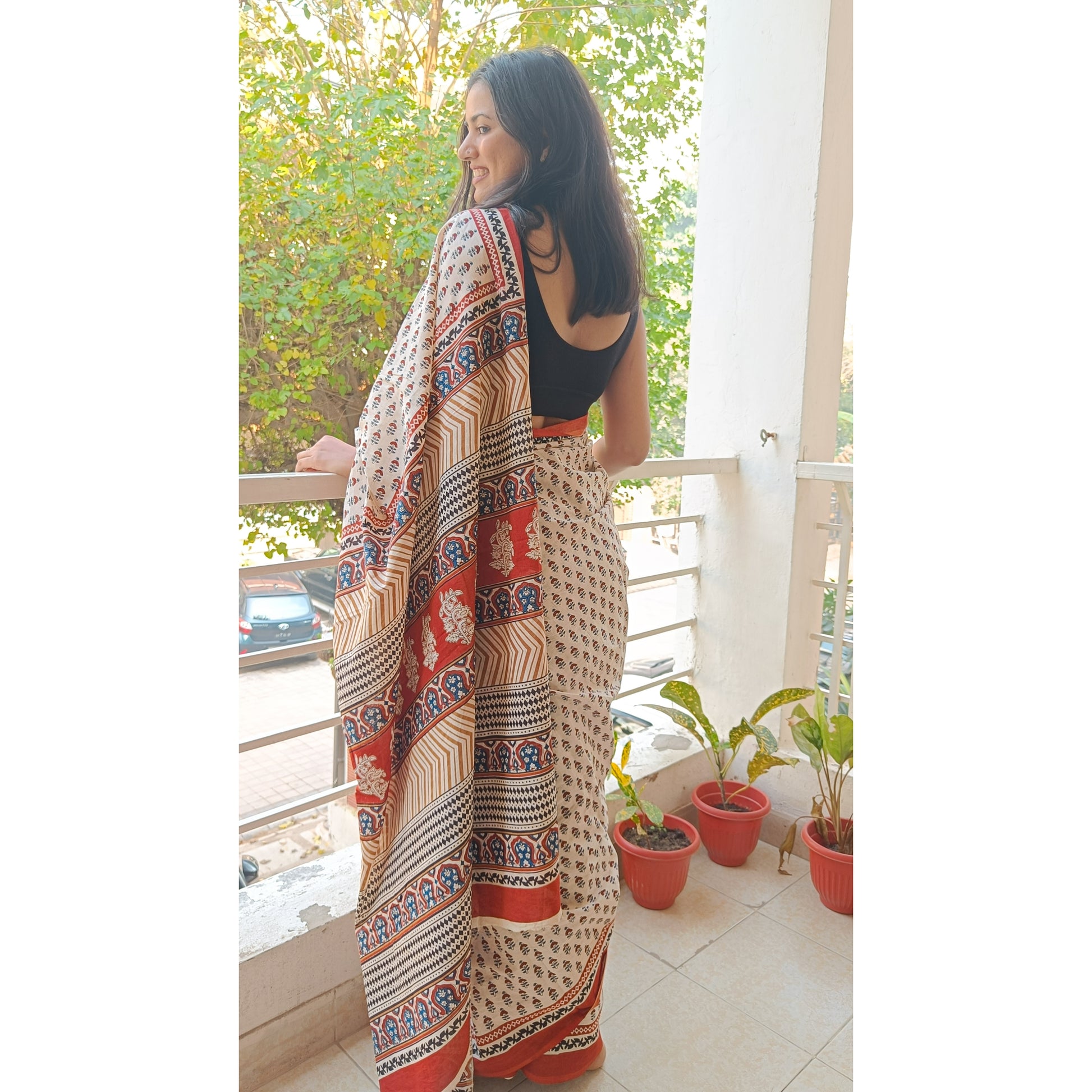 Mulmul cotton saree with hand-block print Bagru pattern, available at Phulwari Bazaar