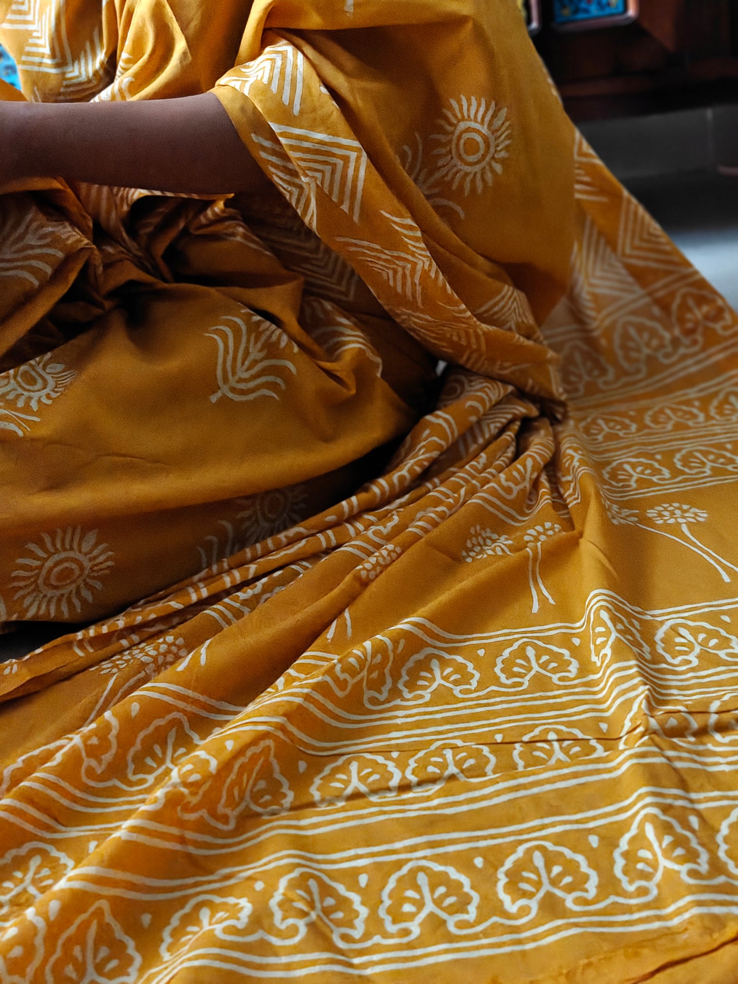 Sunflower Bloom | Yellow Handblock Mulmul Saree