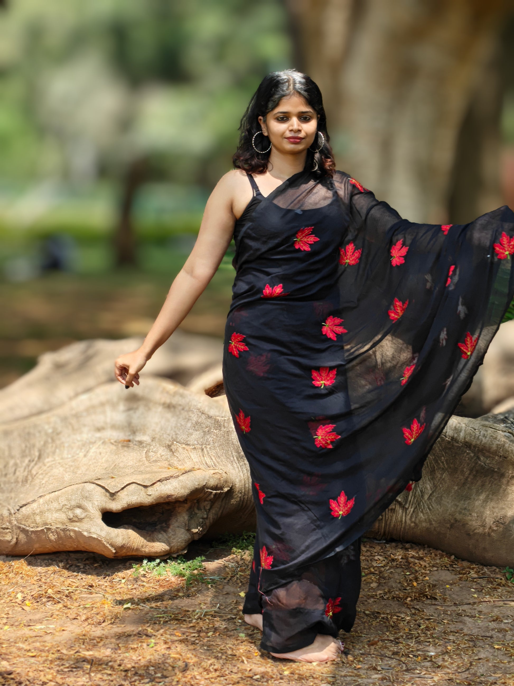 Lightweight muslin cotton saree for summer evenings from Phulwari Bazaar