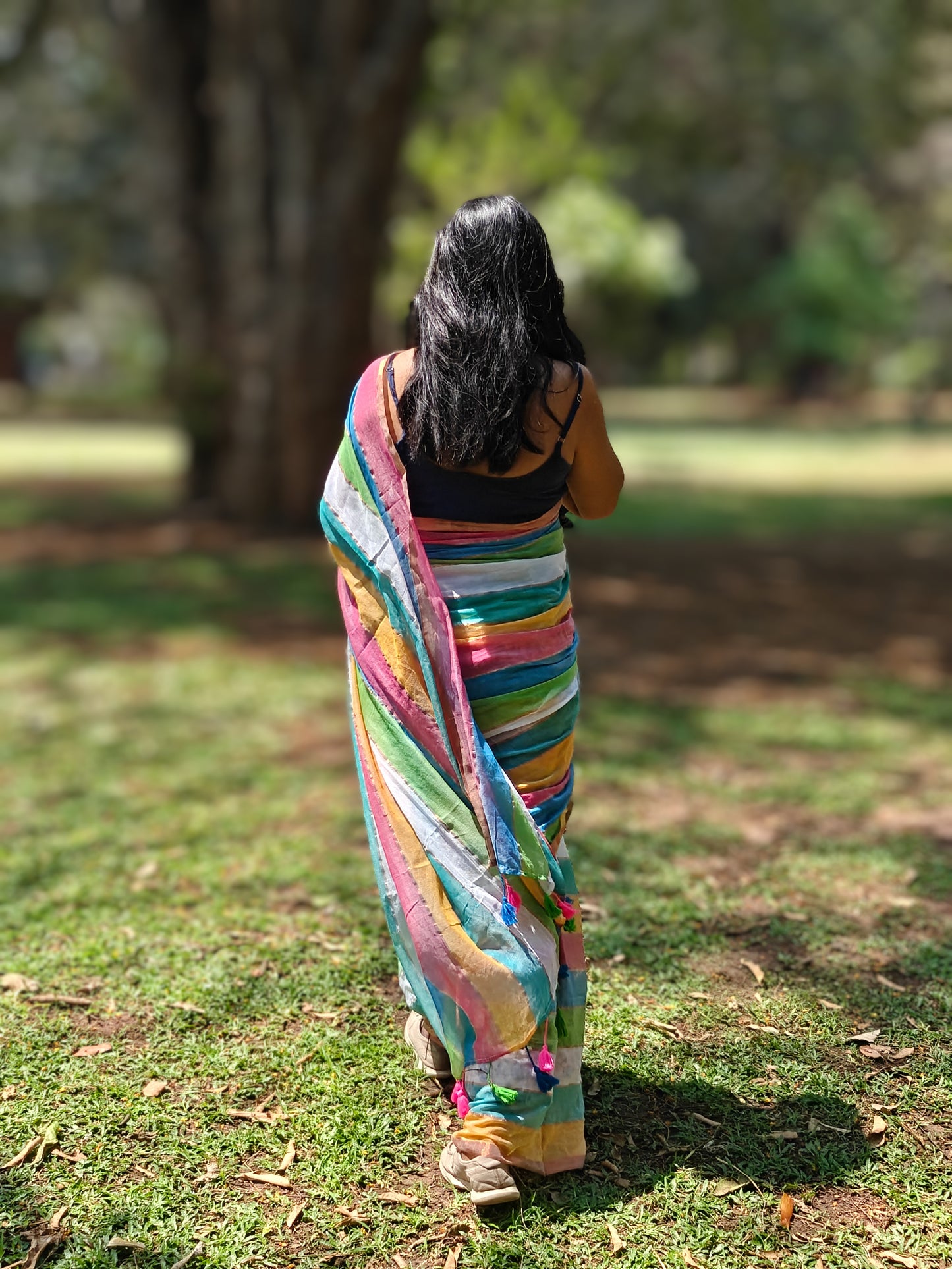 Handwoven mulmul saree without blouse – summer-friendly - Phulwari Bazaar