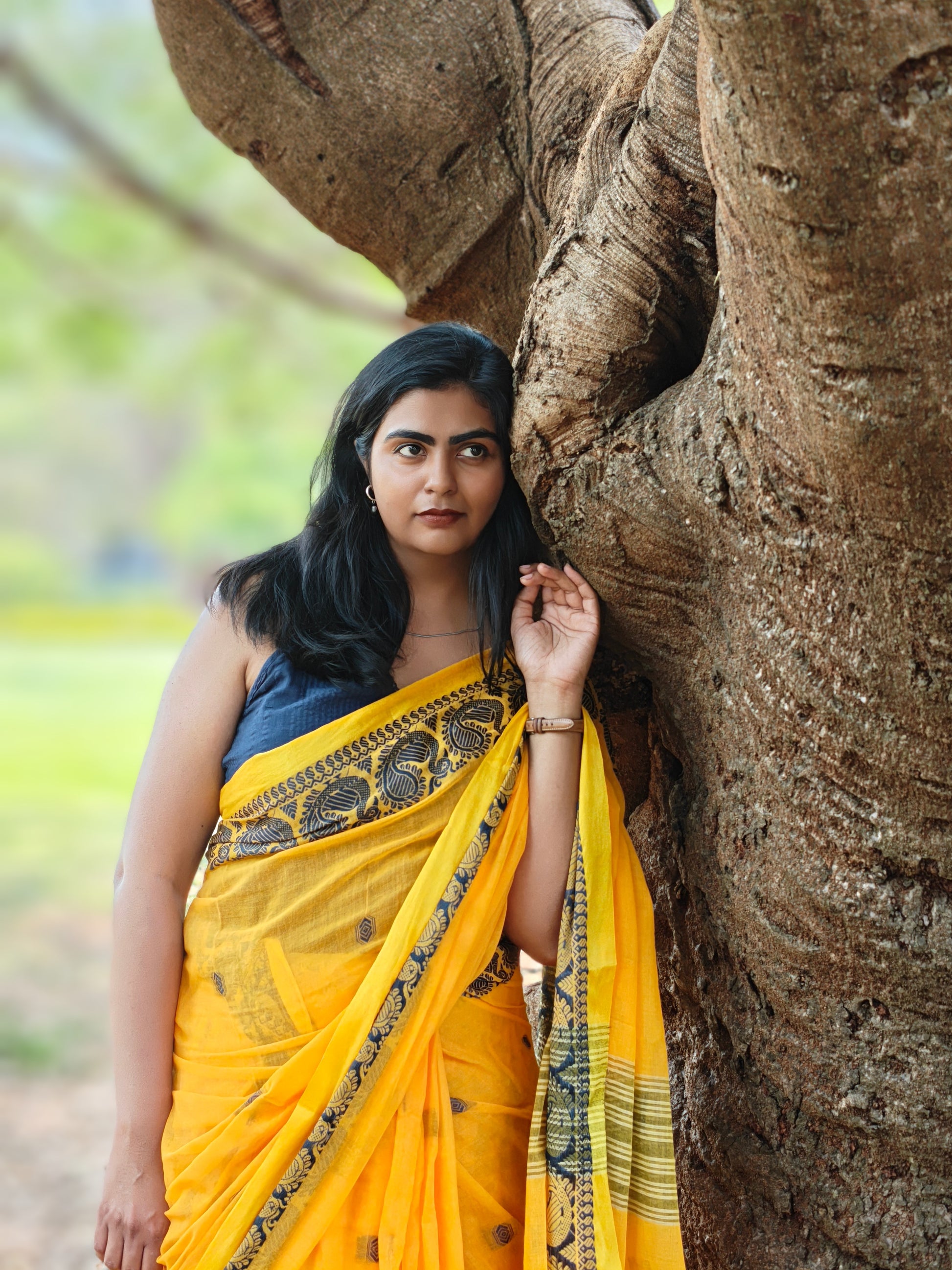 Lightweight muslin cotton saree for summer wear