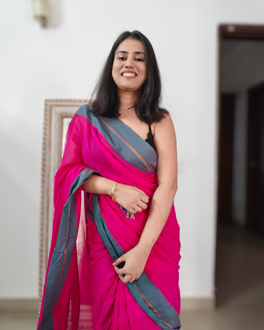 Mala rani pink mulmul cotton saree with contrasting deep grey-green border and zari stripe, lightweight and breathable fabric from Phulwari Bazaar