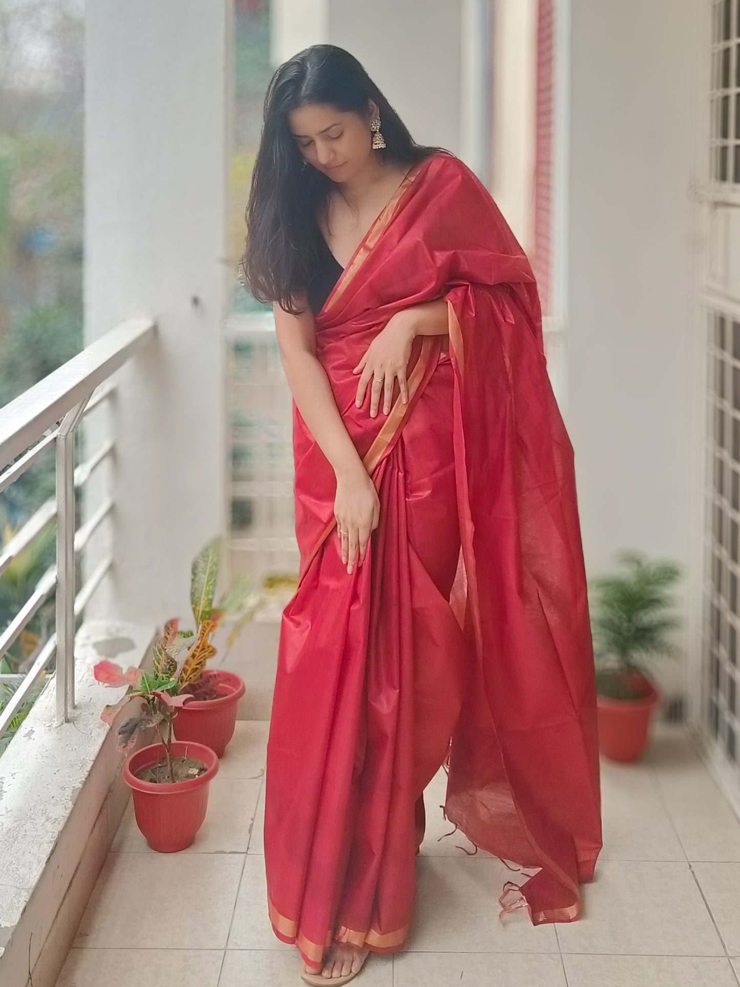 Cherry Bomb – bold red Chanderi cotton silk saree with exquisite gold zari detailing on the border and pallu, available at Phulwari Bazaar.